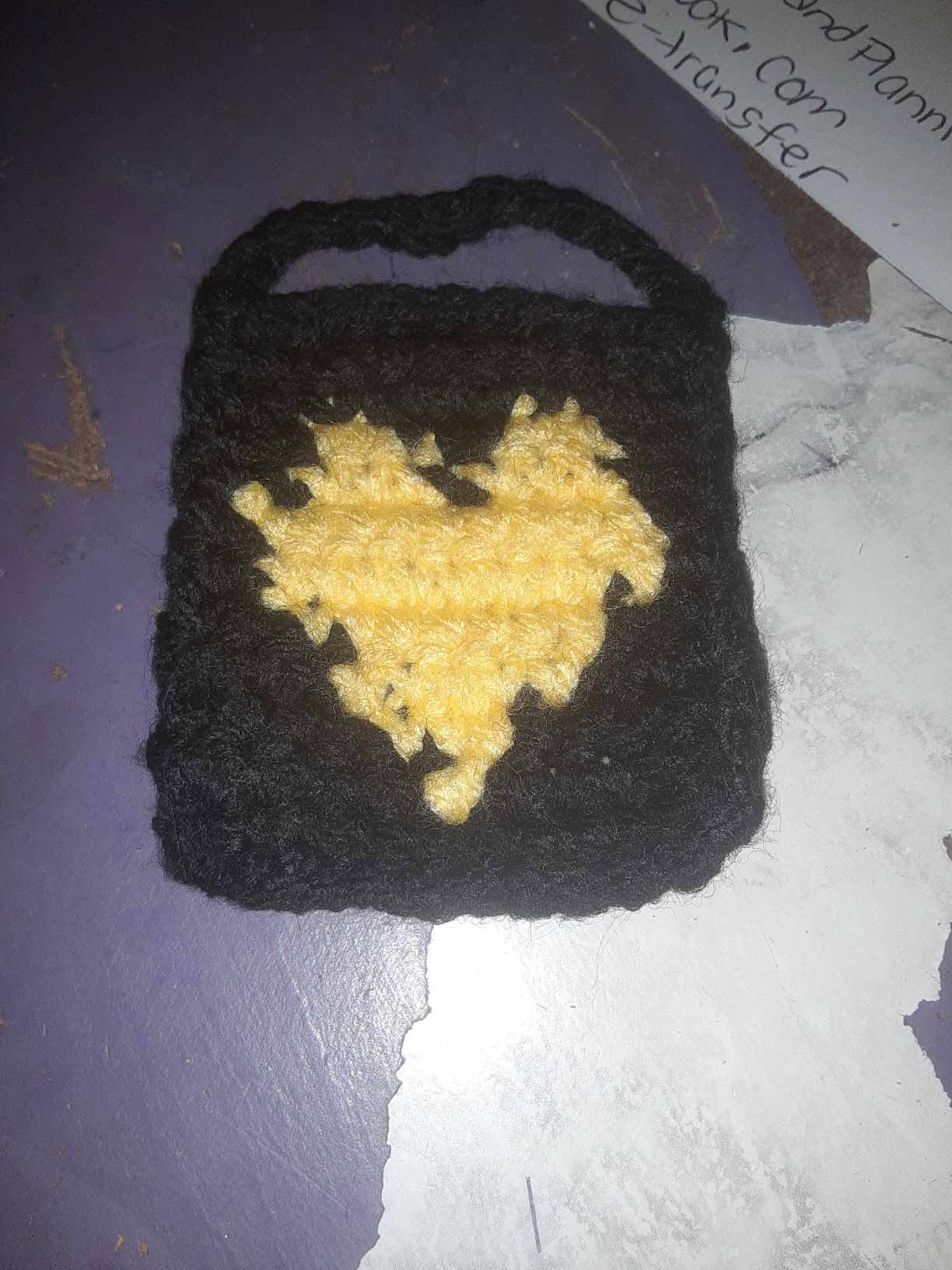 mini heart tapestry