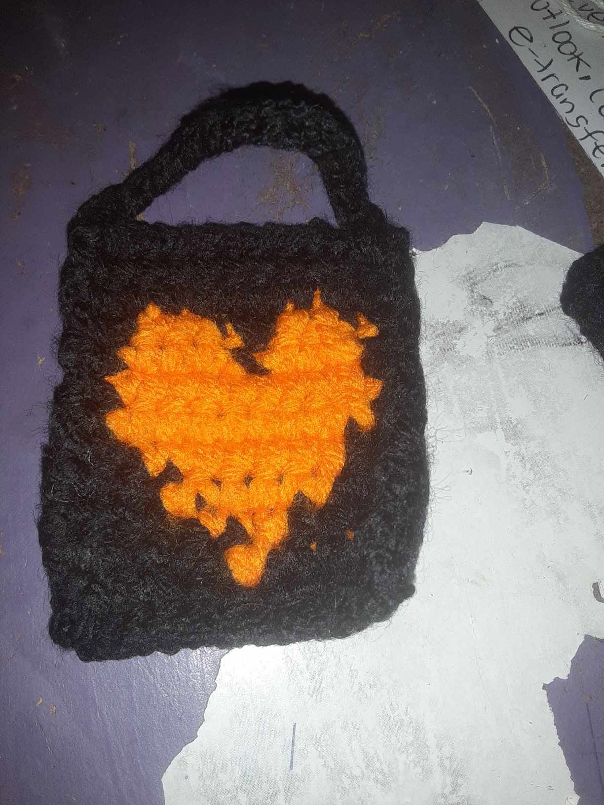 mini heart tapestry